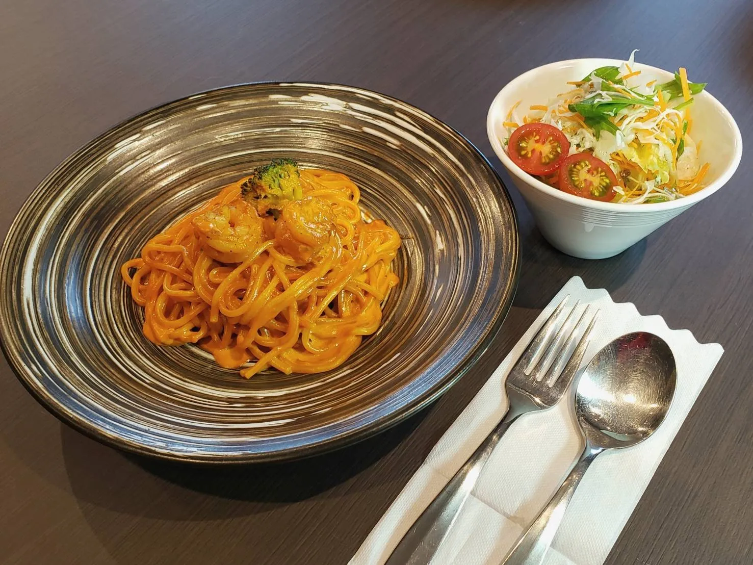 エビクリームパスタ